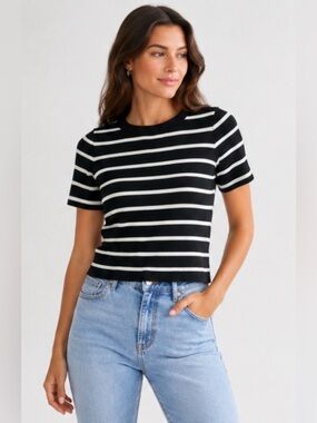 Striped Short Sleeve Tee - Black & White